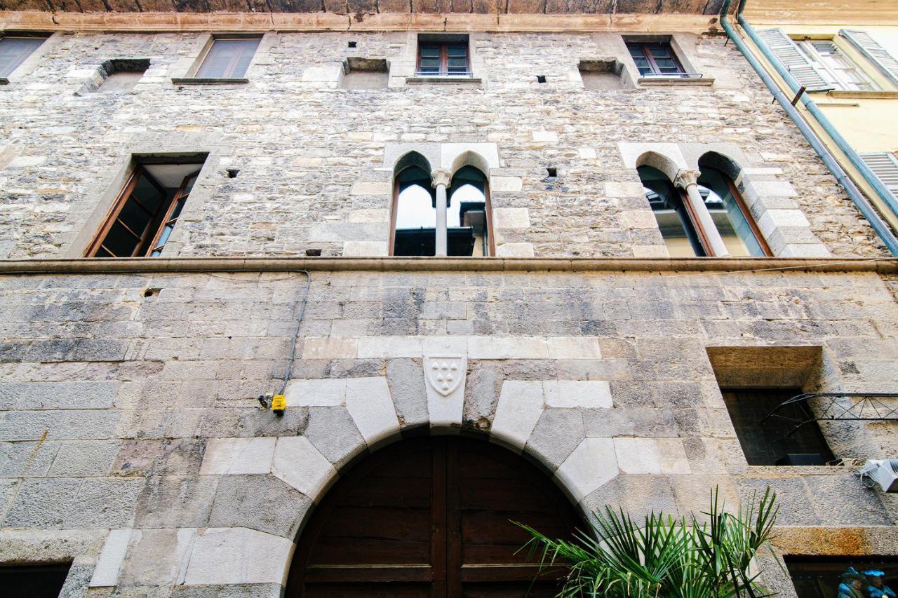코모 Palazzo Del Pero - The House Of Travelers 아파트 외부 사진